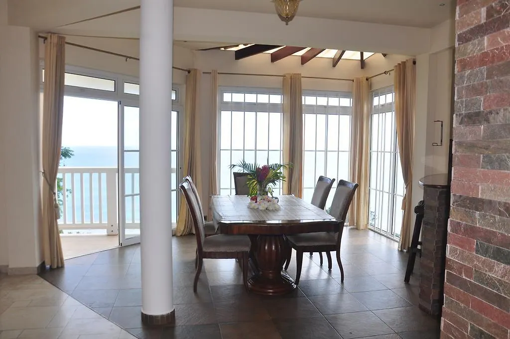 Vila Bord Mer House Glacis