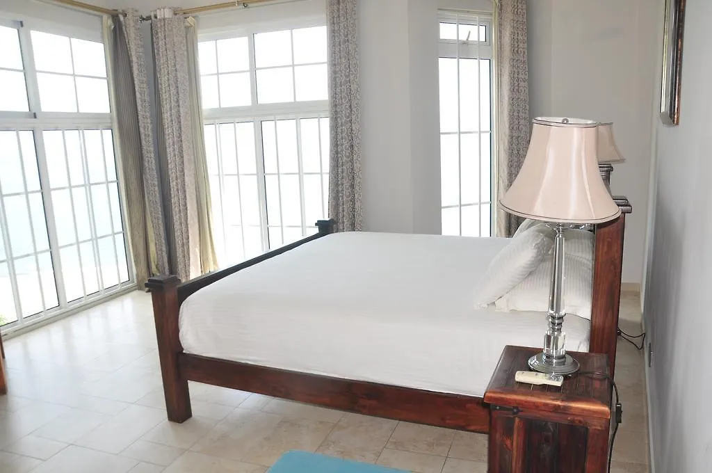Bord Mer House Glacis  Seychelles